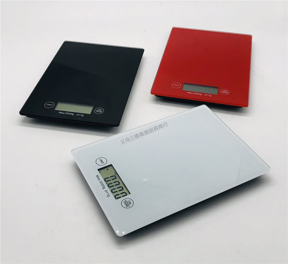 全玻璃面小型家用电子秤 5kg/1g厨房电子秤 轻薄机身优质外贸产品详情1