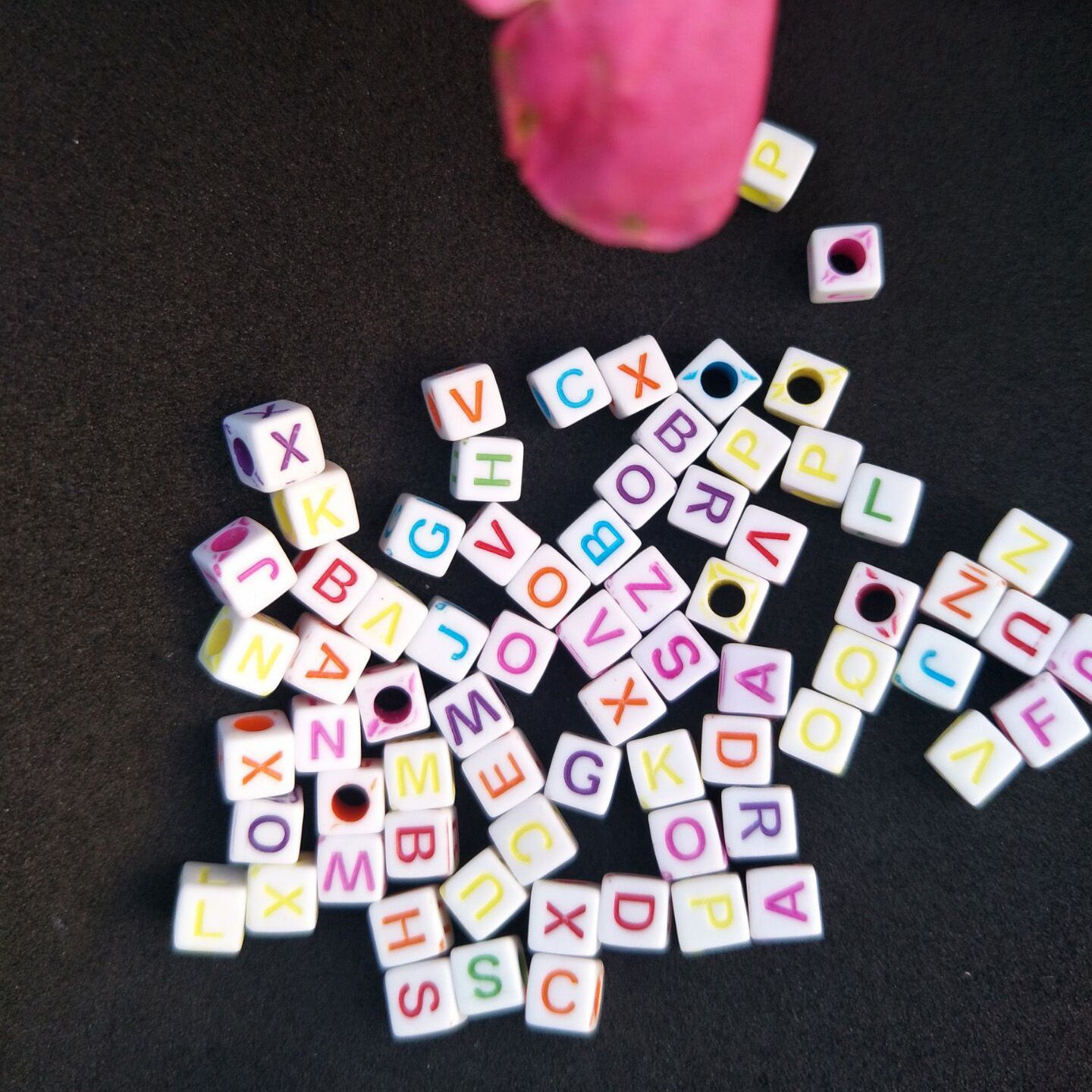 Acrylic beads 26 English letters and Numbers square flat beads powder DIY white background color characters
