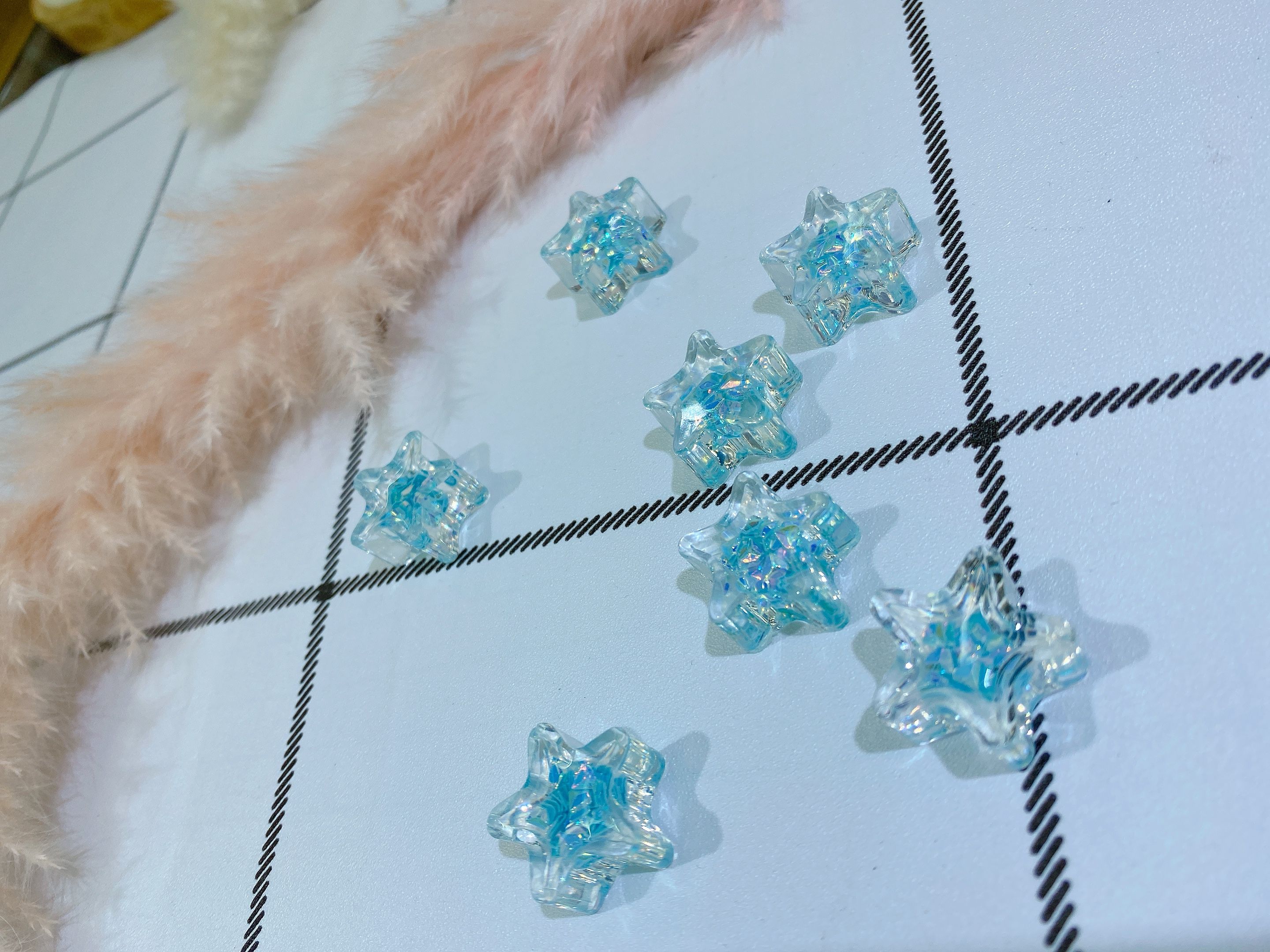 Acrylic hole-free five-star frozen oil sequin children's hair clip accessories detail image 6