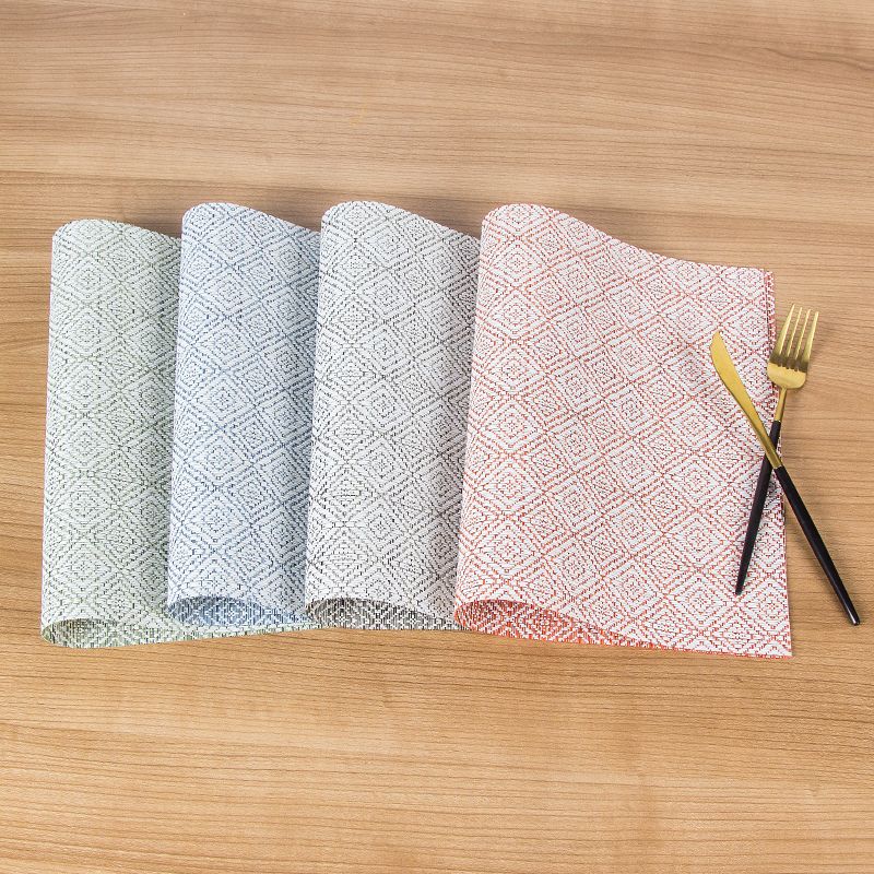 新款PVC防滑隔热垫欧式西餐垫菱形小方格餐垫