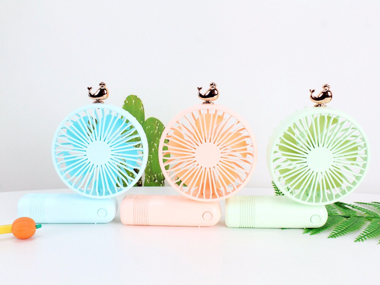 Portable folding cartoon mini fan USB charging mini fan undefined