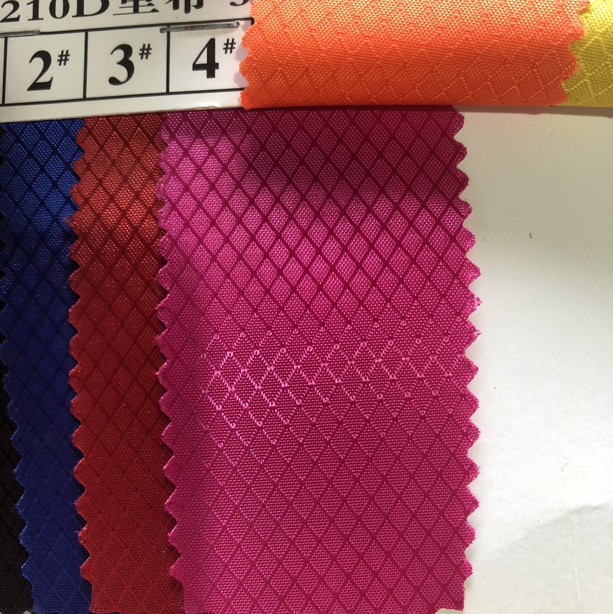 Glossy diamond-shaped checkered pu waterproof No. 4 rose red polyester filament fabric 236