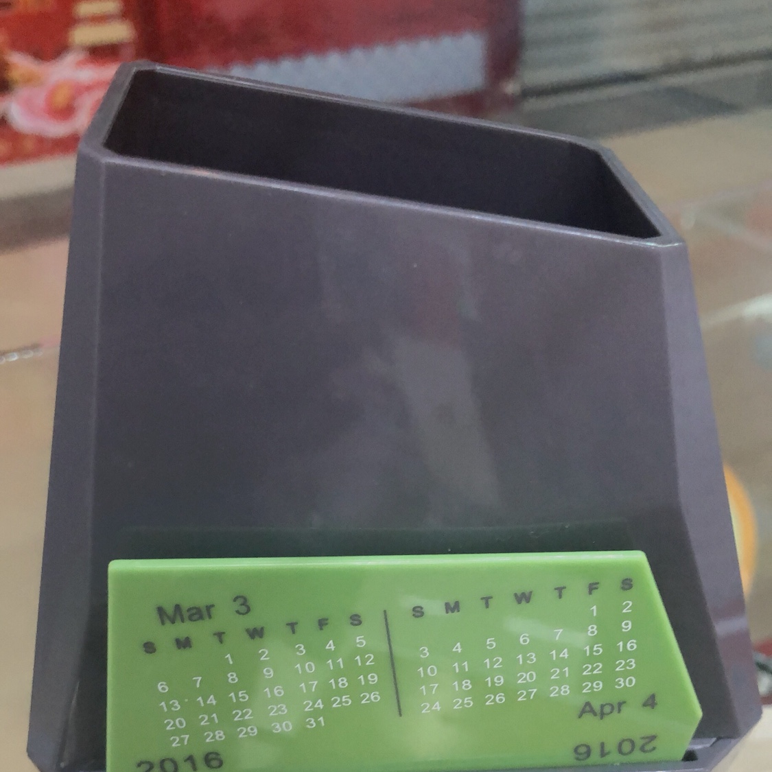 塑料制品台历 笔筒摆件