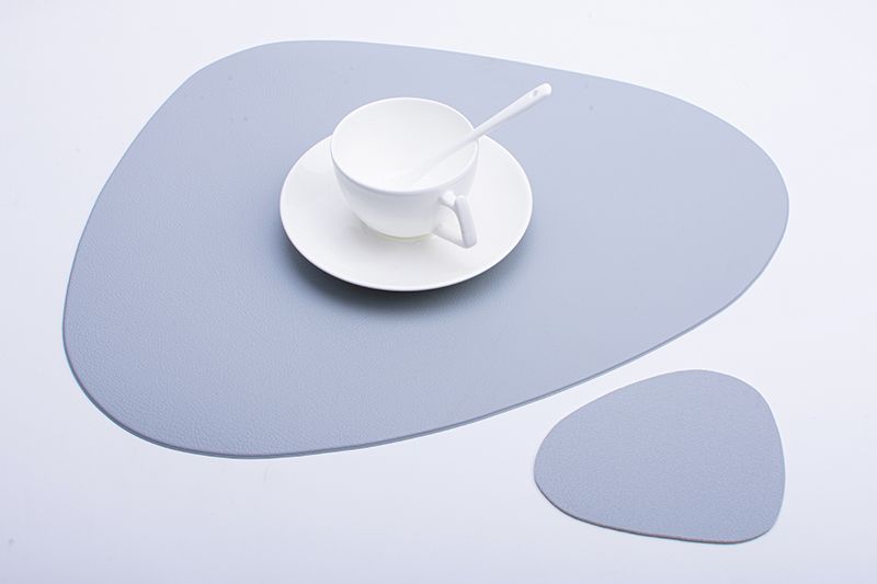 New PVC anti-slip and heat-insulating mat, European-style Western placemats, leather placemats, random patterns Specification image