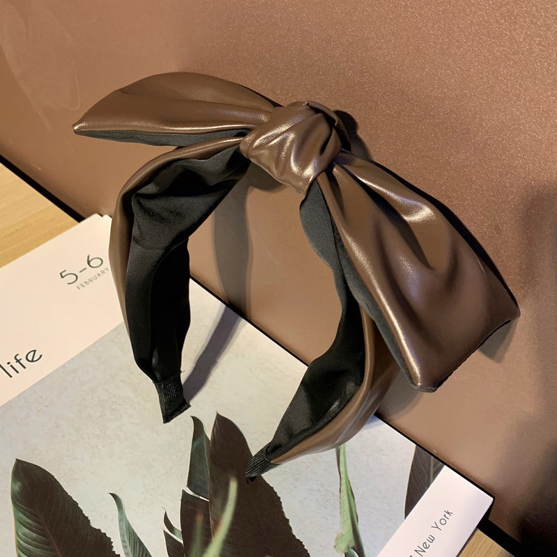 2020 Korean Version Of The New Hair Band Leather Big Bow Head Band Fashion Wide Border Sliding Hair Card Adult Hair Clip undefined