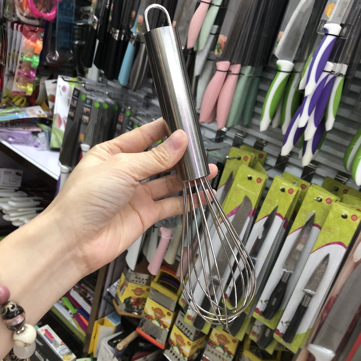 Kitchenware baking products, 6-wire large tube stainless steel 10-inch egg beater, factory direct sales price