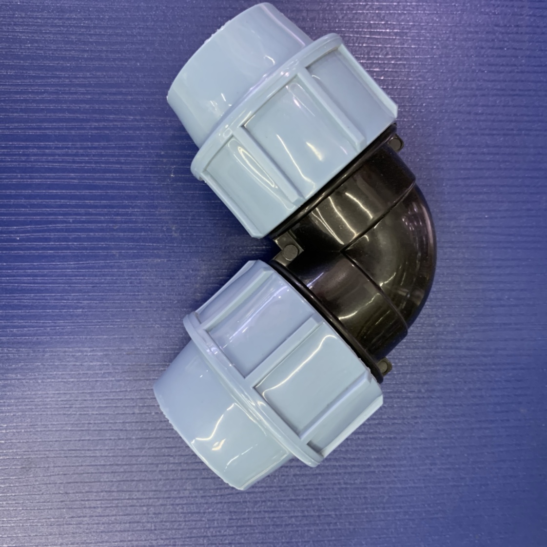 PE elbow