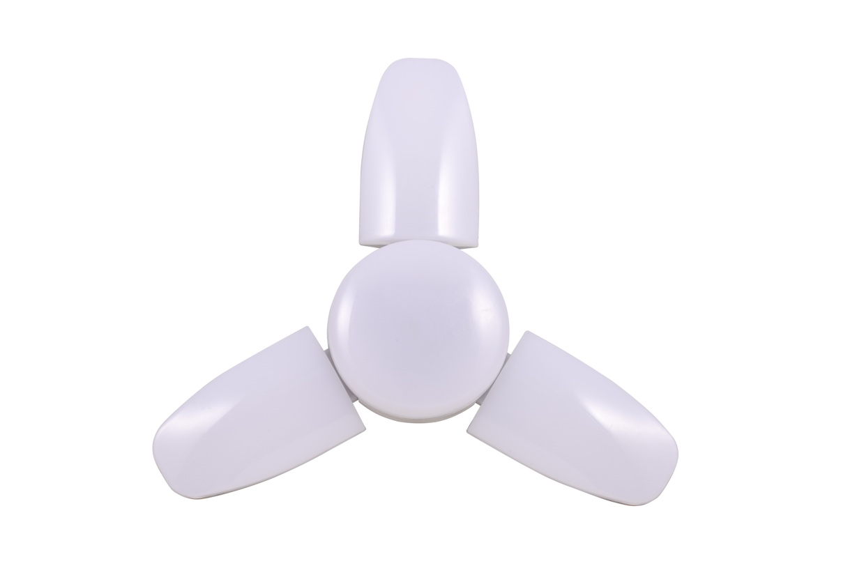 AC85-265V wide-voltage pp deformation 3+1 leaf lamp