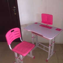 儿童学习桌 小学生写字桌 简约 男女可用 升降课桌