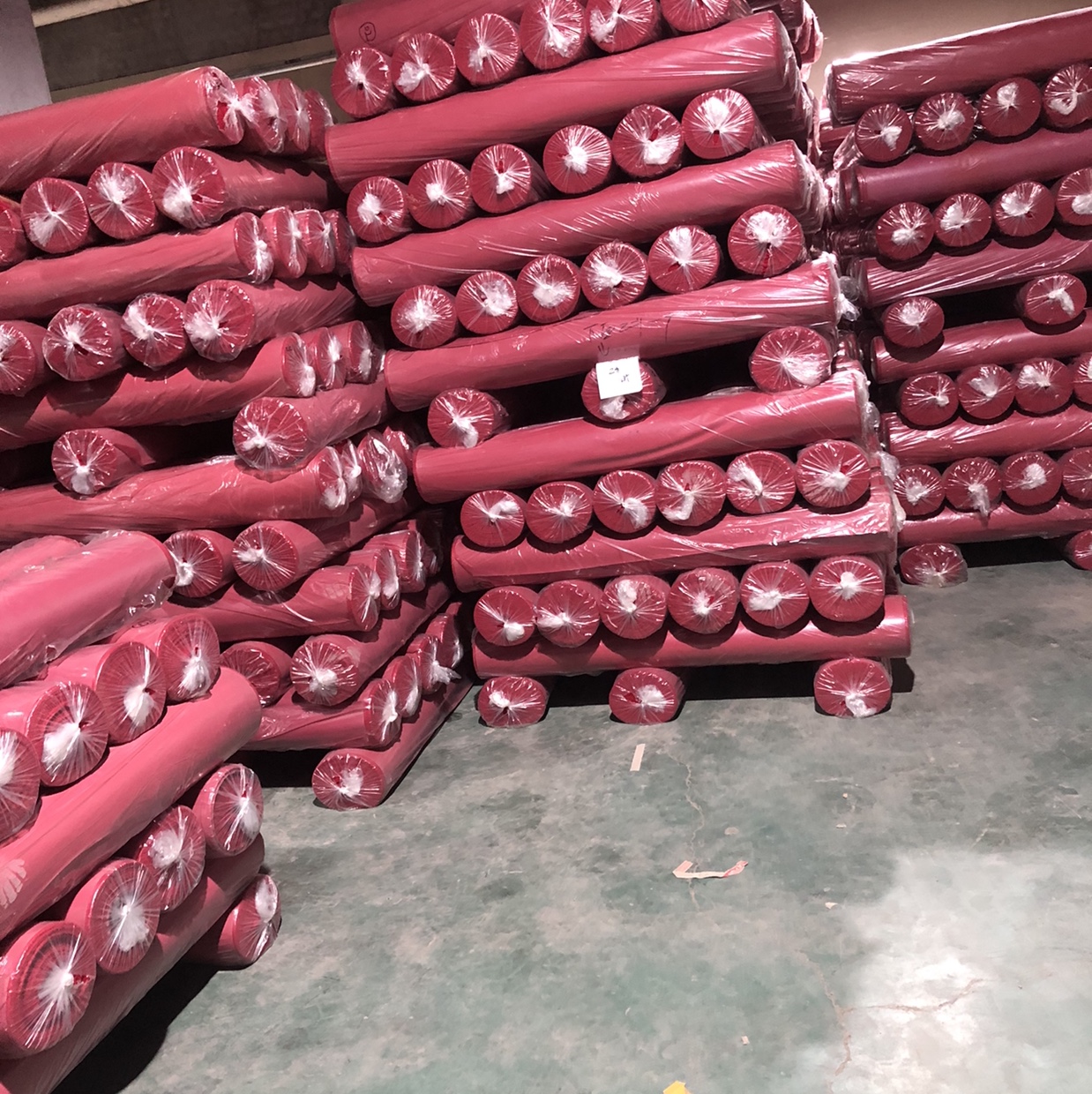 600D6 ×6 bright red PVC tabby mass spot polyester cloth thumbnail