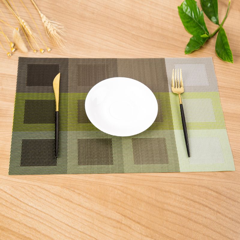 New PVC anti-slip and heat-insulating mat, European-style Western placemats, gradient window decoration placemats detail image 2