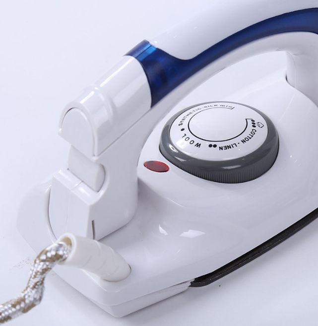 258B 新款迷你电熨斗家用烫斗 生活小家电 旅行便携熨斗详情图4