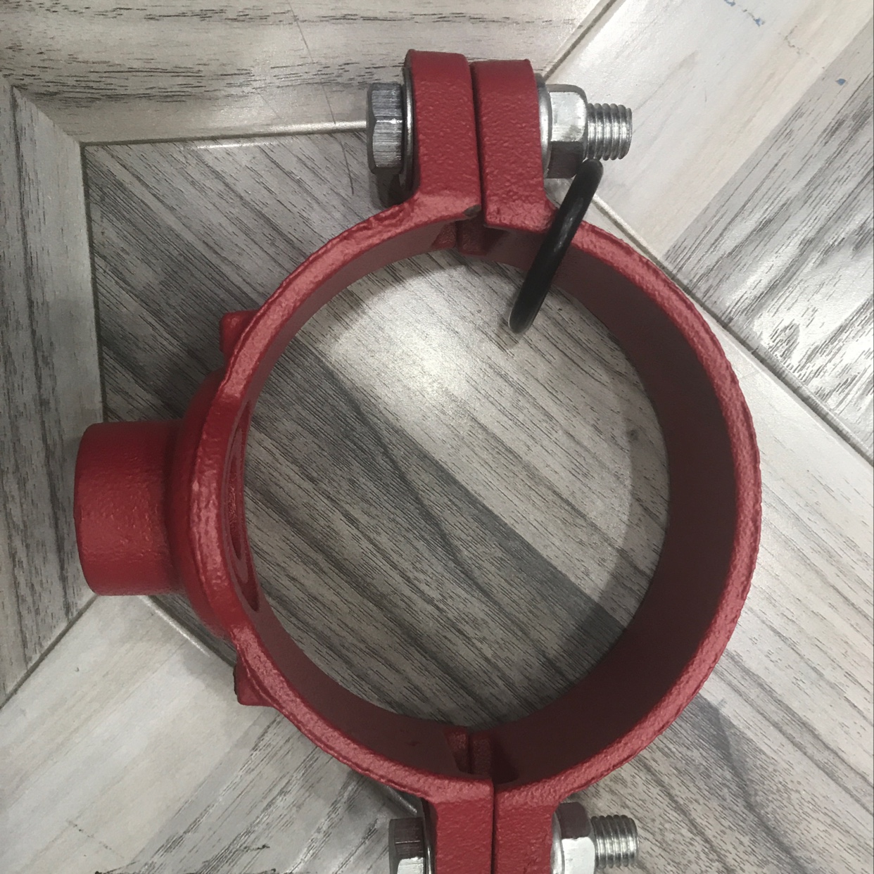 Mechanical tee full figure
