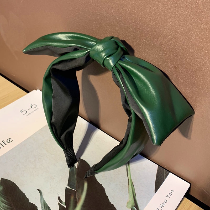 2020 Korean Version Of The New Hair Band Leather Big Bow Head Band Fashion Wide Border Sliding Hair Card Adult Hair Clip Item Picture