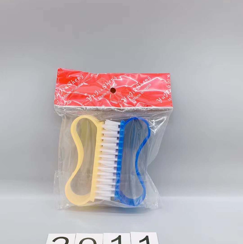 2911 Small brushes in bags
