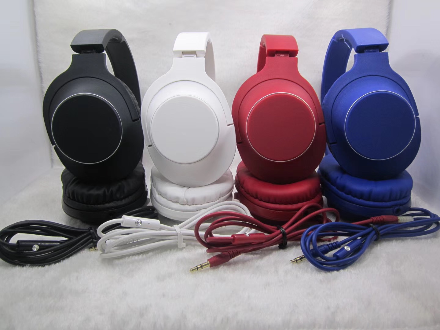 Yiwu Quality HZ-500 wired headphones with microphone, stereo headphones details Picture
