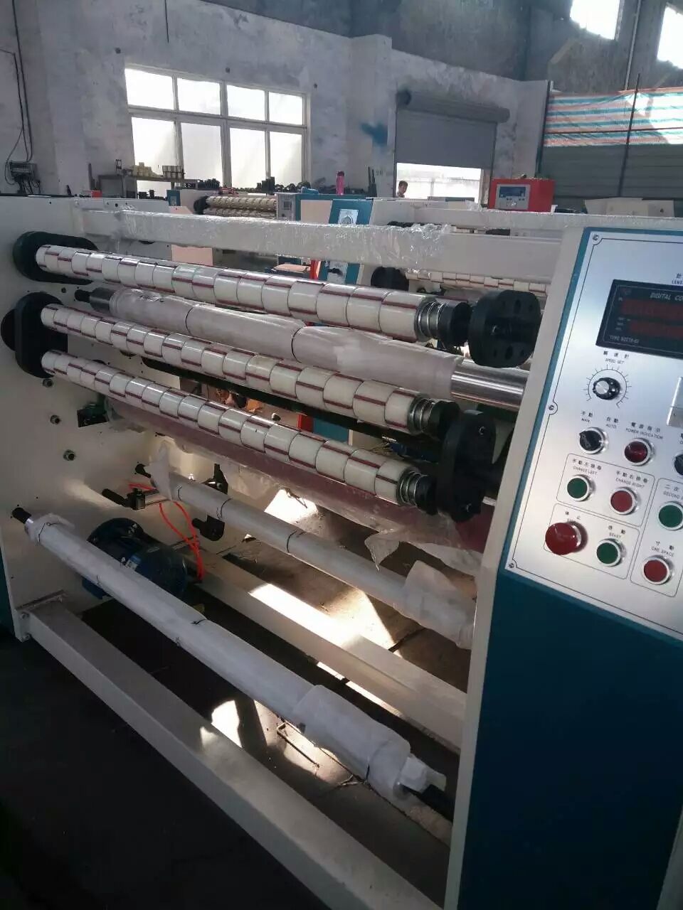 Belt machine, automatic belt slitting machine, pipe cutting machine, pipe fitting machine, rewinding machine Application Scenario