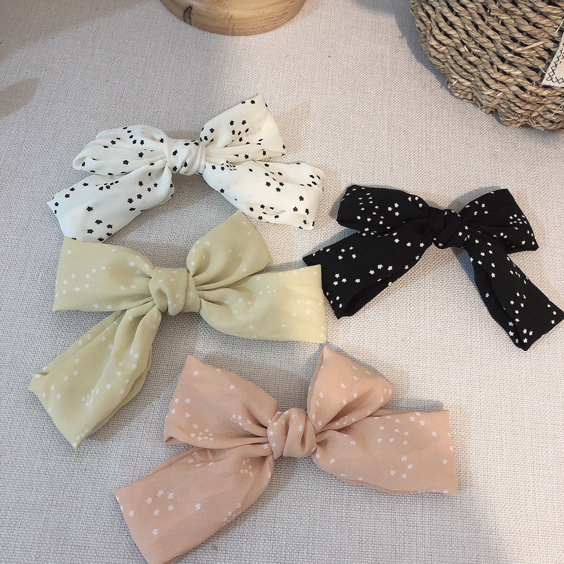 The Little Star bow hair clip is a must-have and versatile accessory for piggy girls