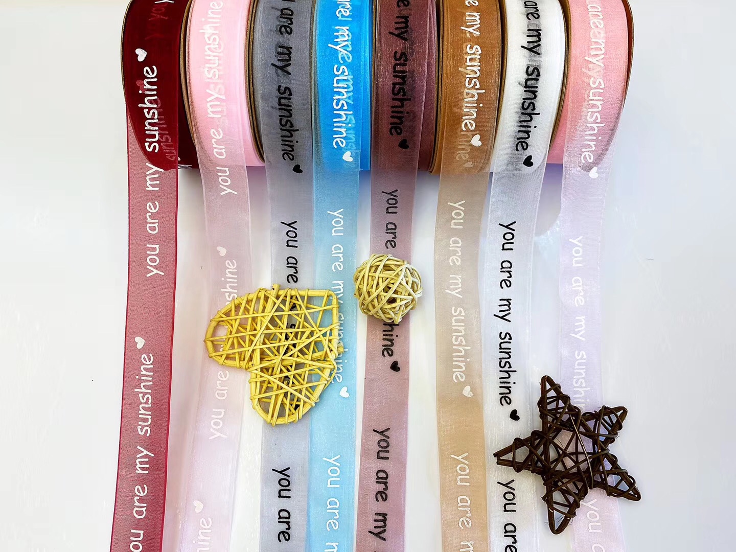 其他纸类印刷制品实物图