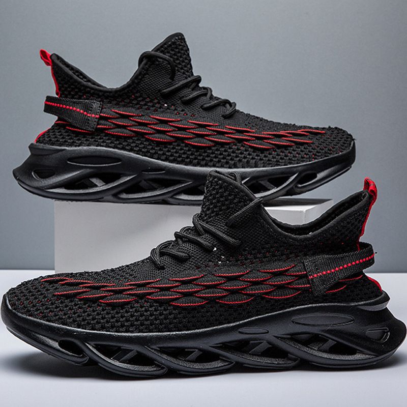 2020 autumn and winter casual shoes: anti-slip, shock-absorbing, hollowed-out flying woven men's shoes, one-step live-streaming sports shoes, best-selling running shoes details Picture