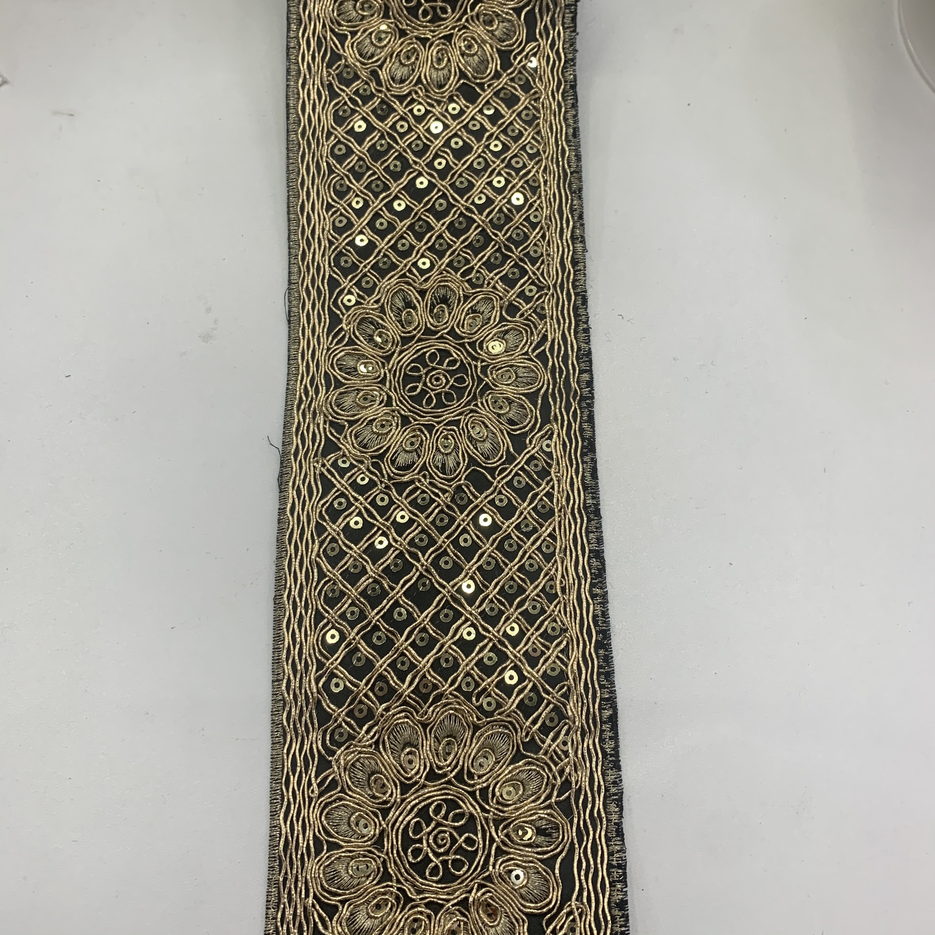 Ethnic embroidered clothing accessories, decorative belts, export lace, lace, lace strands, embroidered edges Specification image