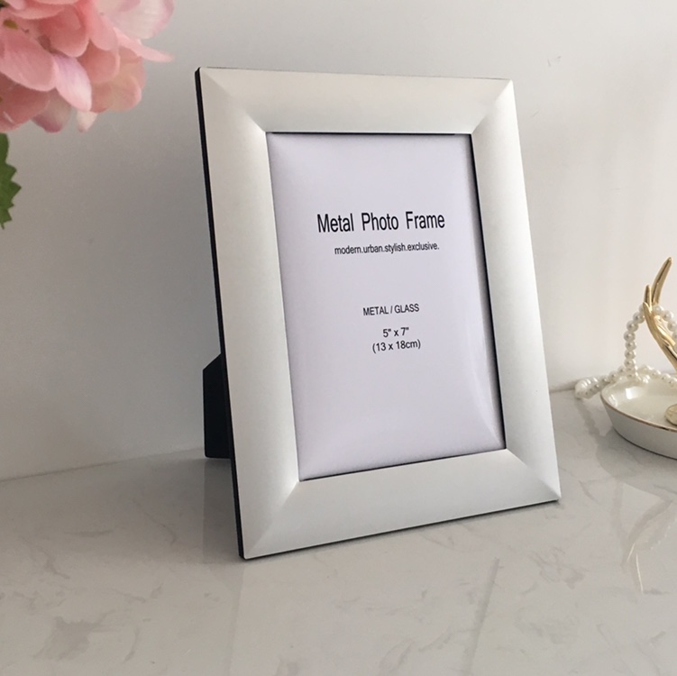简约铝相框 量大可刻字定制