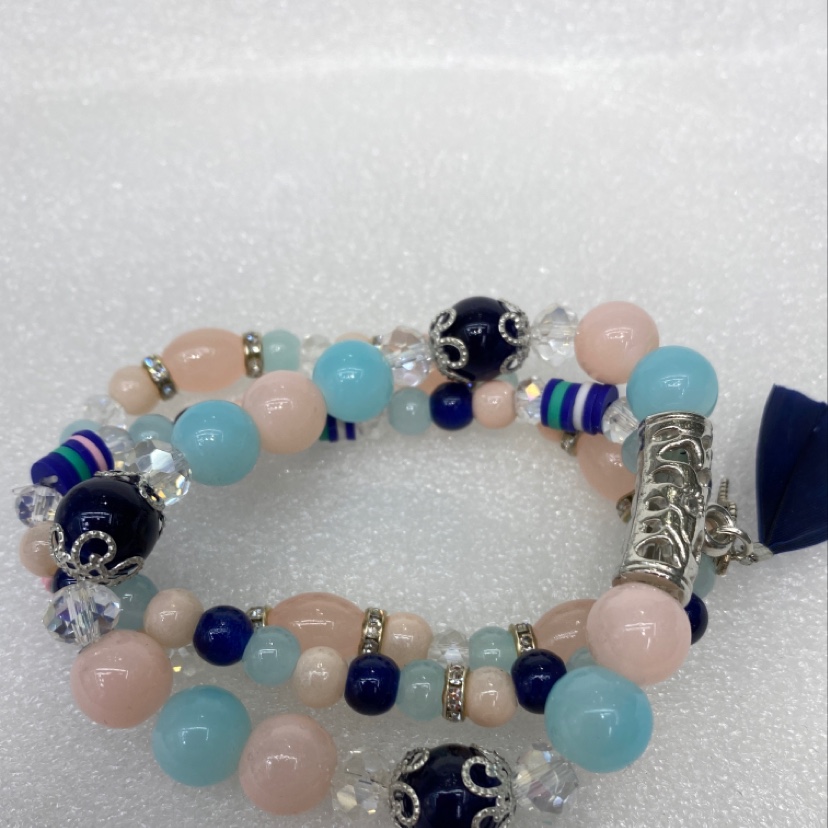 手链/手串/五彩绳/首饰/手串手链产品图