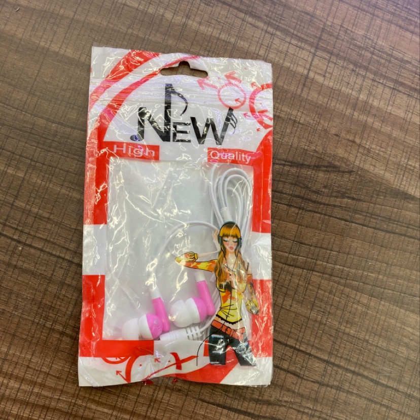 In-ear music headphones details Picture