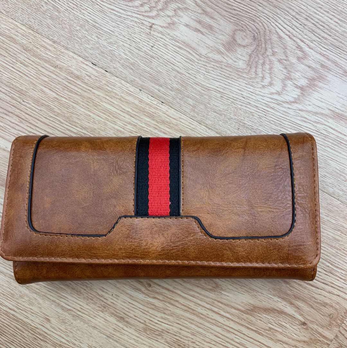 Ladies, 30% off wallet