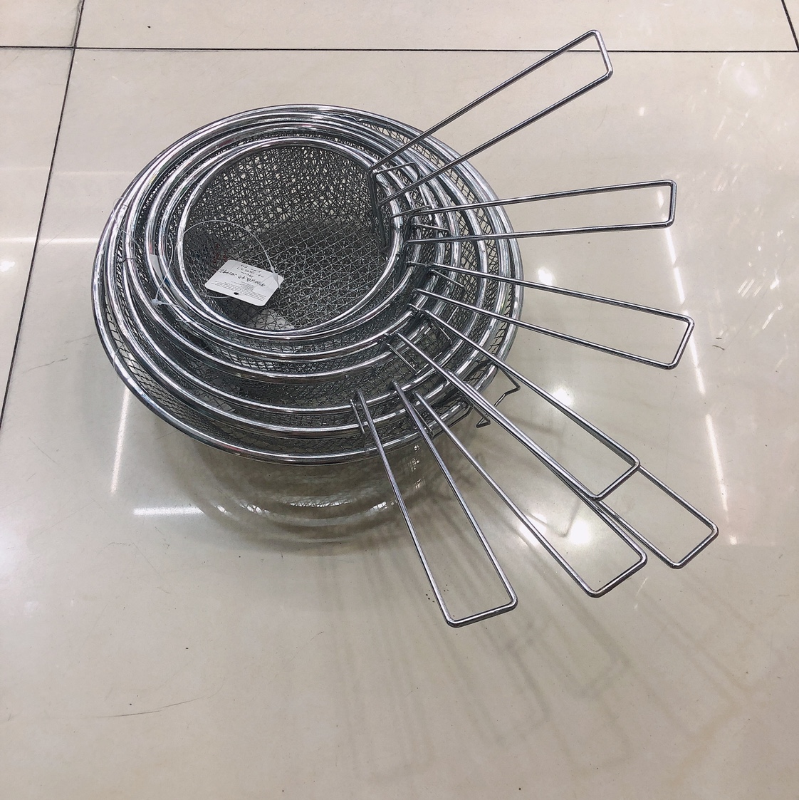 Single-handle chrome-plated frying basket