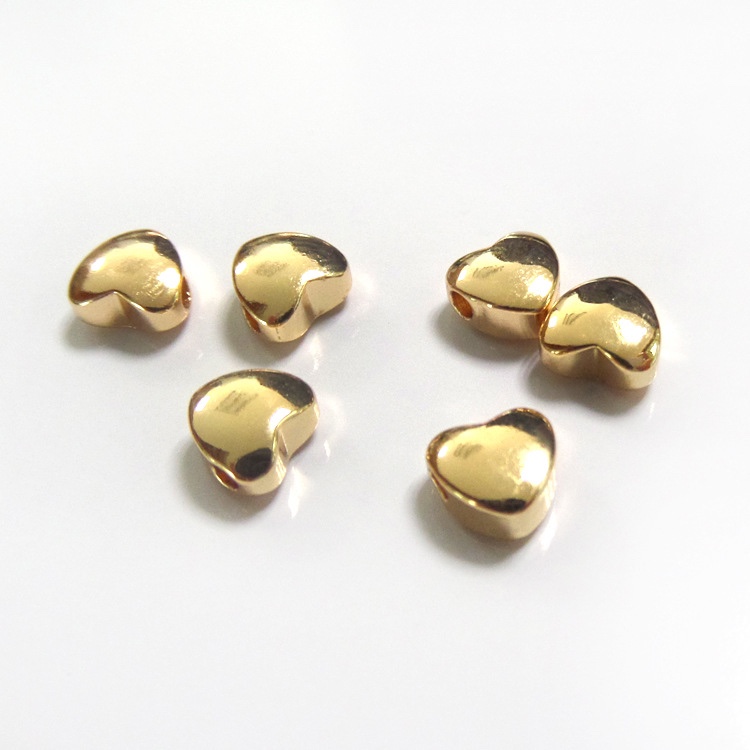 Zhongxing Accessories Factory offers direct sales and wholesale of heart-shaped horizontal hole bracelets and necklace beads, with a wide variety of specifications and shapes Specification image