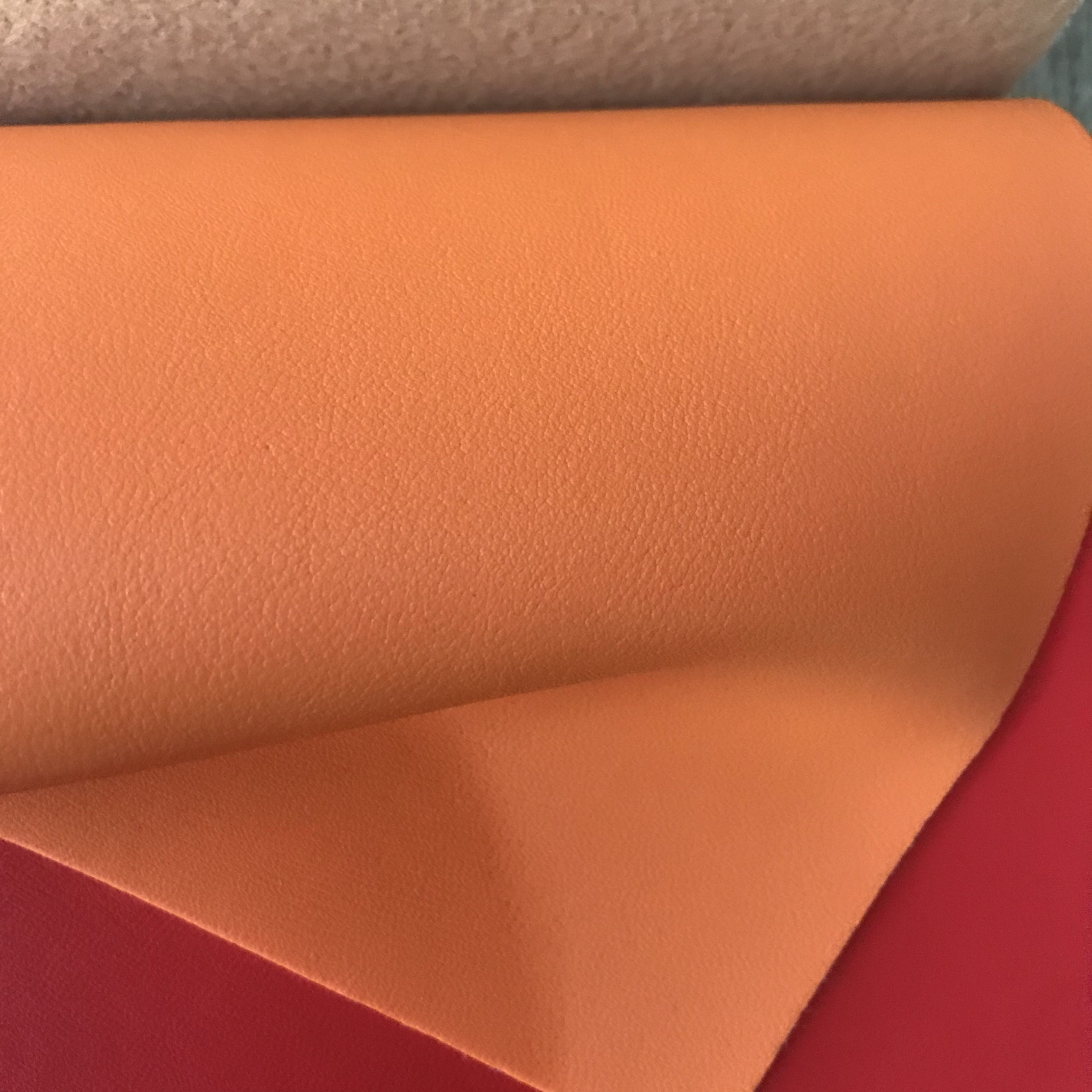 High-quality and environmentally friendly 1.0 woolen base with gold coin pattern PVC leather fabric for luggage and handbags, artificial leather details Picture
