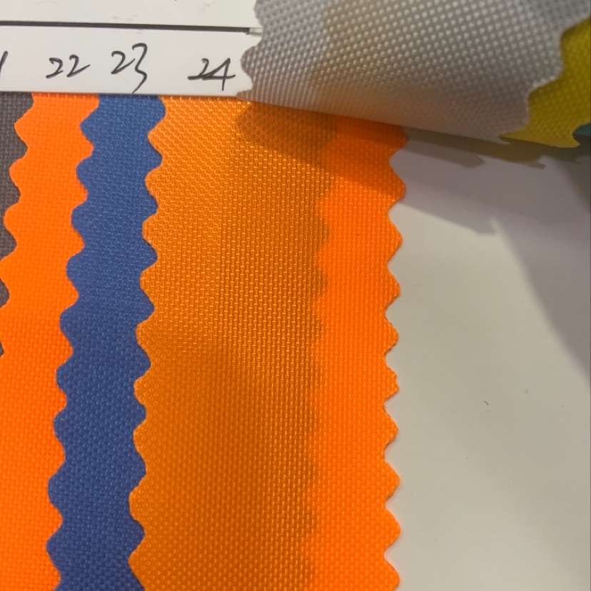 Factory direct sales of best-selling new leather products in large stock, high, medium and low grade luggage, sofa, shoe materials and fabrics, 420D Oxford cloth, No. 24 color details Picture