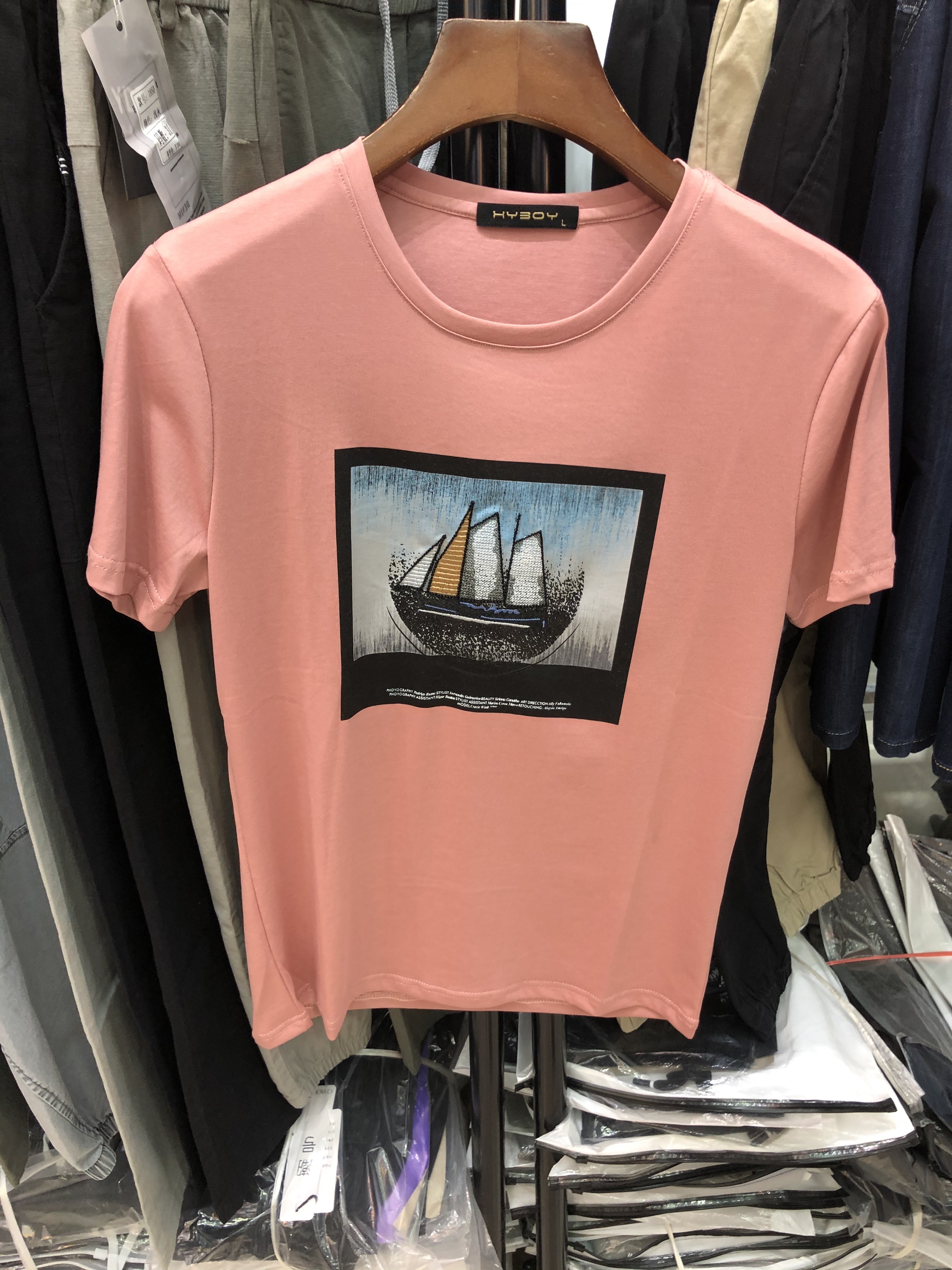 时尚潮流全面印花刺绣短袖产品图