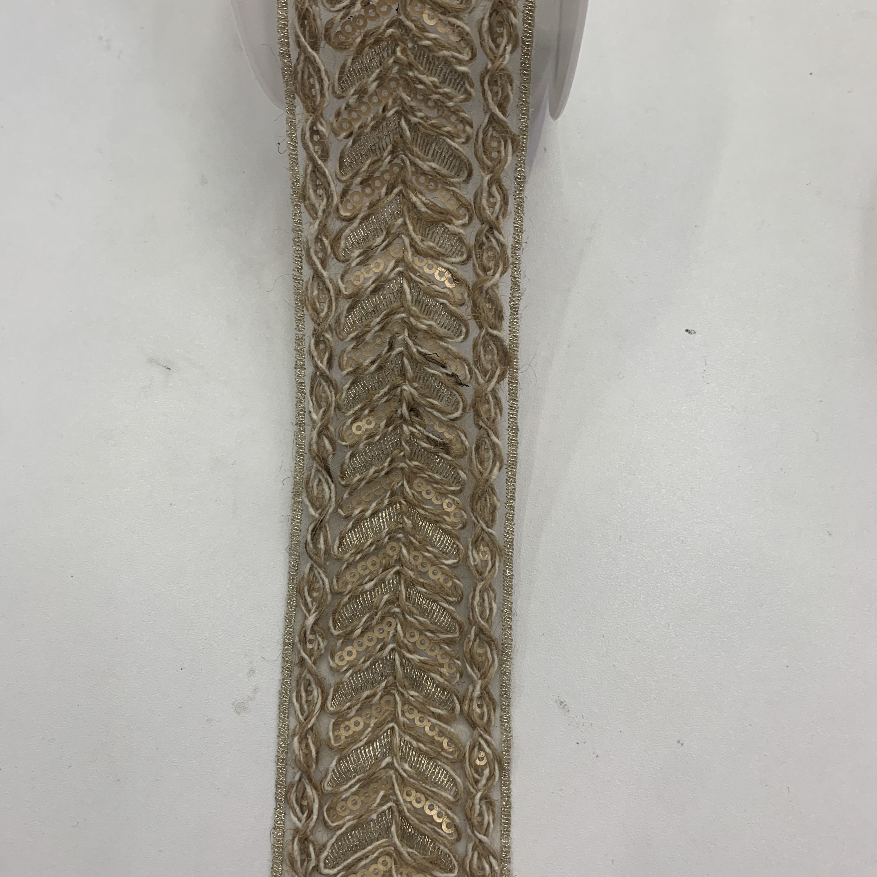 Ethnic embroidered clothing accessories and decorative belts with cotton and linen lace details Picture