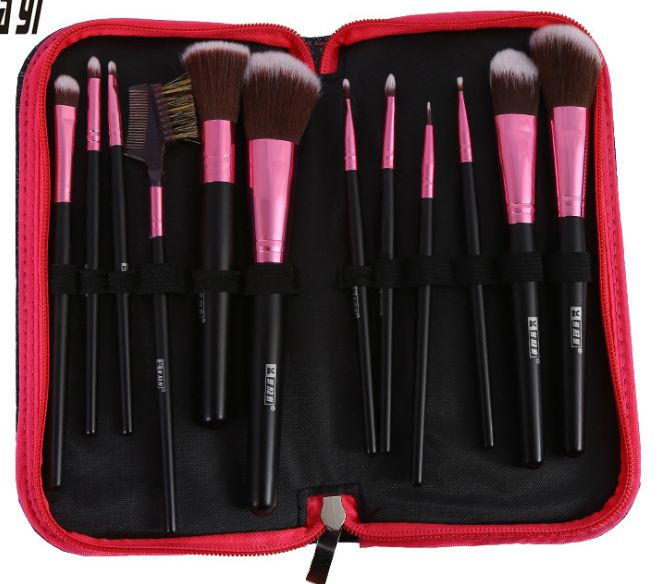 Carry a top-grade glossy PU leather bag with 12 sets of high-quality nylon wool and wood handle makeup brushes thumbnail