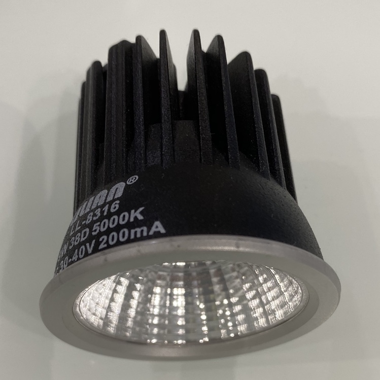 LL-8316 9W
