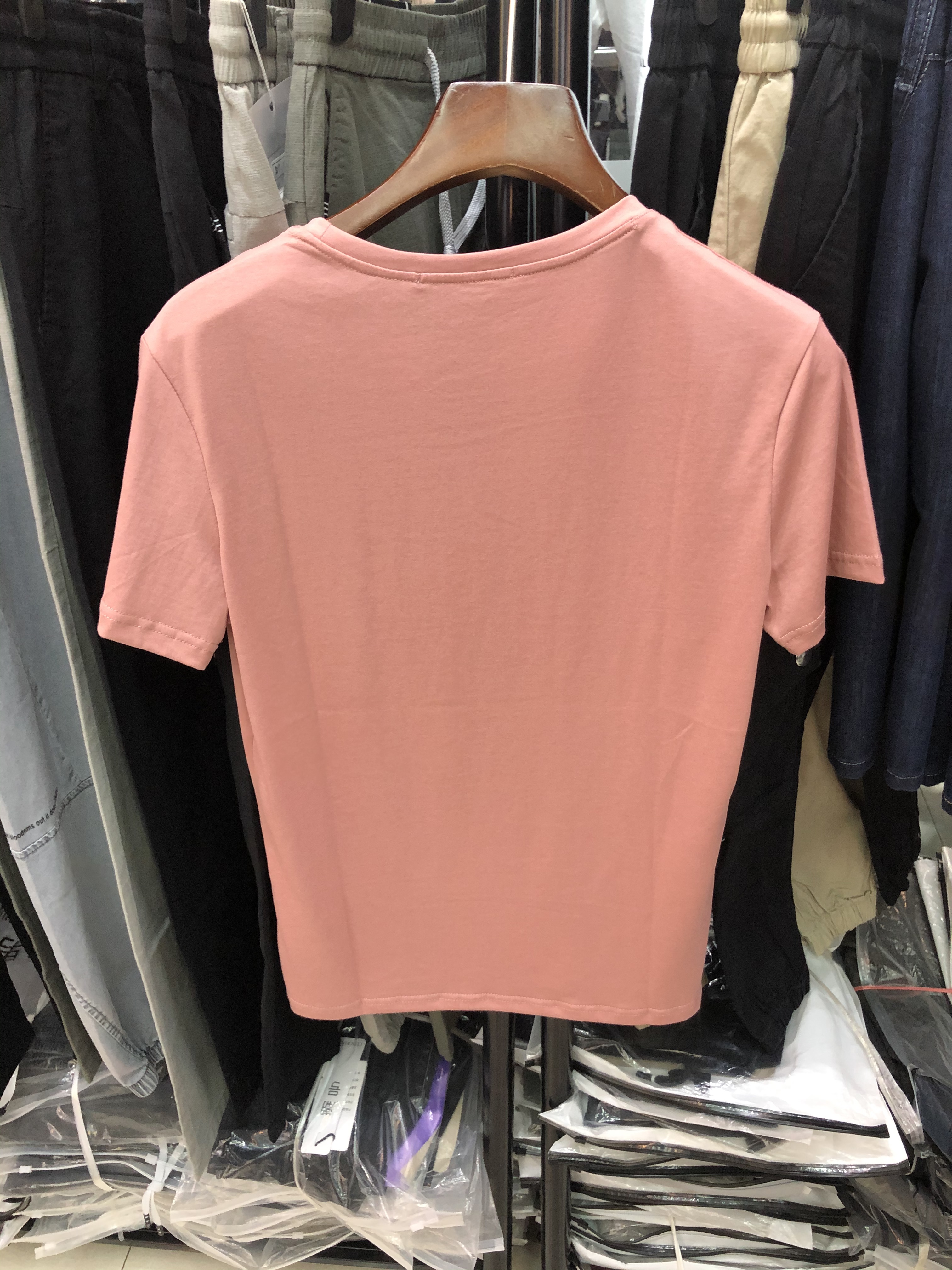 时尚潮流全面印花刺绣短袖细节图