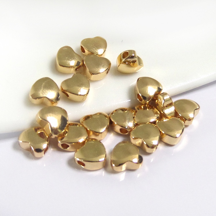 Zhongxing Accessories Factory offers direct sales and wholesale of heart-shaped horizontal hole bracelets and necklace beads, with a wide variety of specifications and shapes details Picture