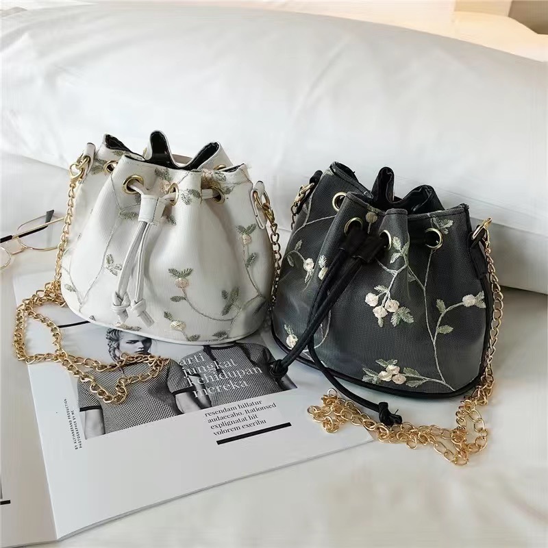 Custom-made new Korean-style crossbody bags, bucket bags and chains for export and domestic sales undefined