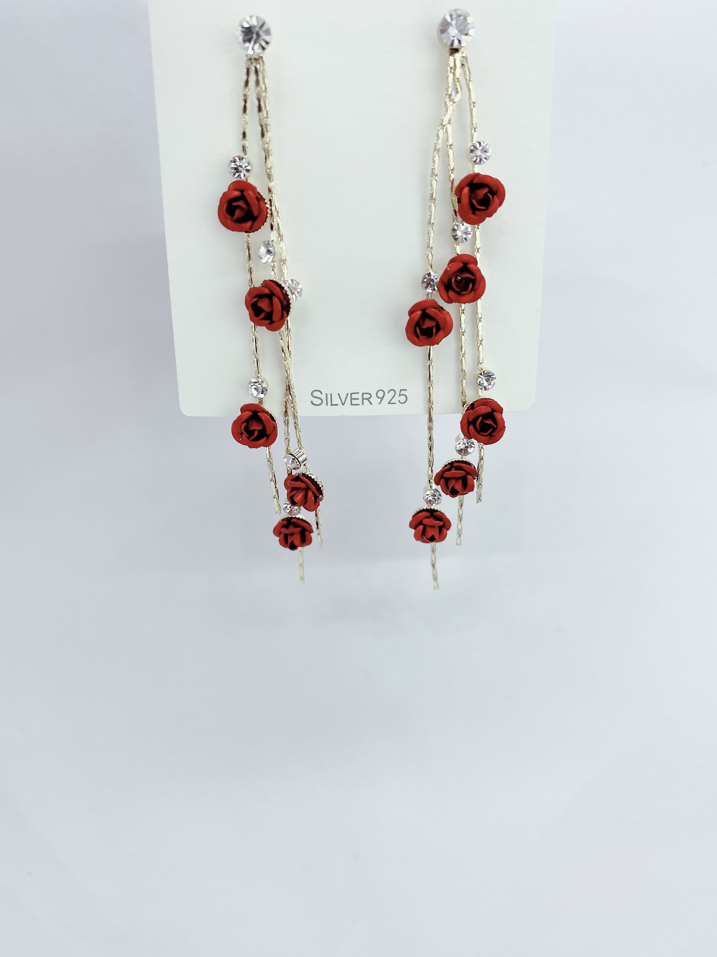 Rose Earrings Application Scenario
