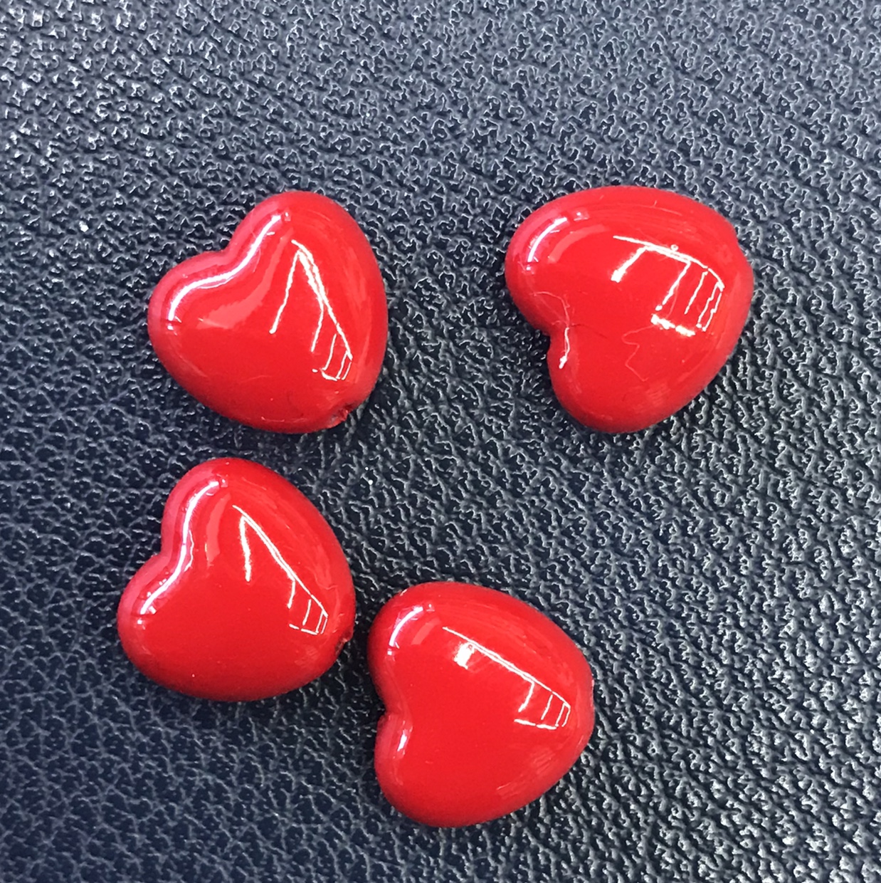 10mmx10mn straight hole peach heart manufacturers direct sales quality assurance, large quantity and excellent thumbnail