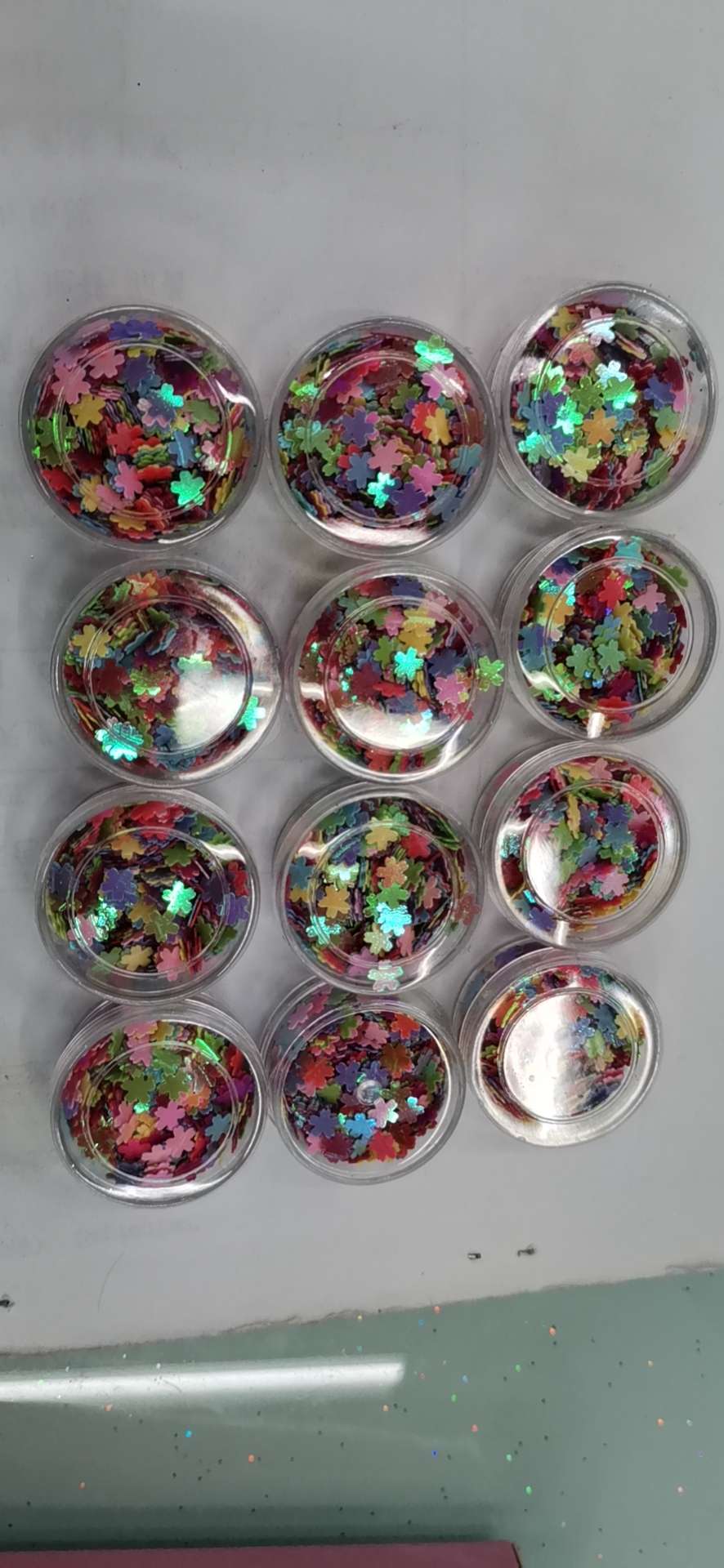 Manufacturers Direct Sales Of High Temperature And Solvent Resistant Nail Nail With Glitter Box Love Shape Nail Set Manufacturers Wholesale Application Scenario