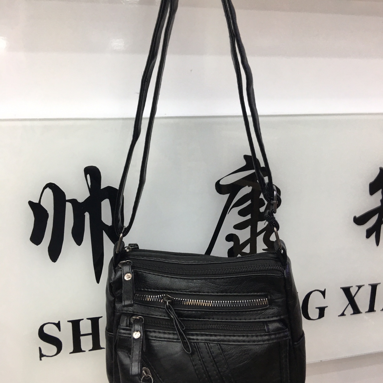 Women's bags 1-15 with one shoulder slung in black miniskirt thumbnail