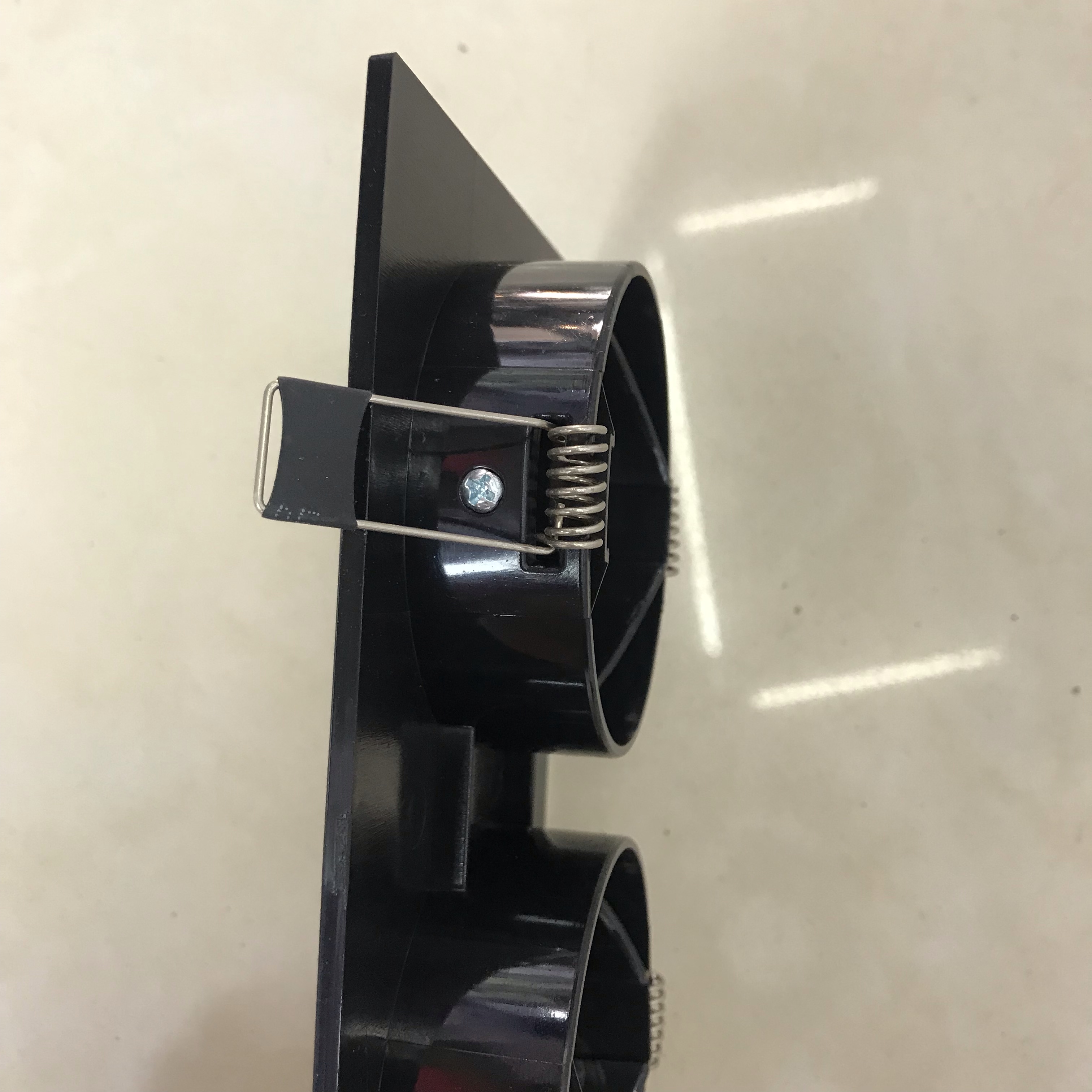 灯管、泡壳实物图