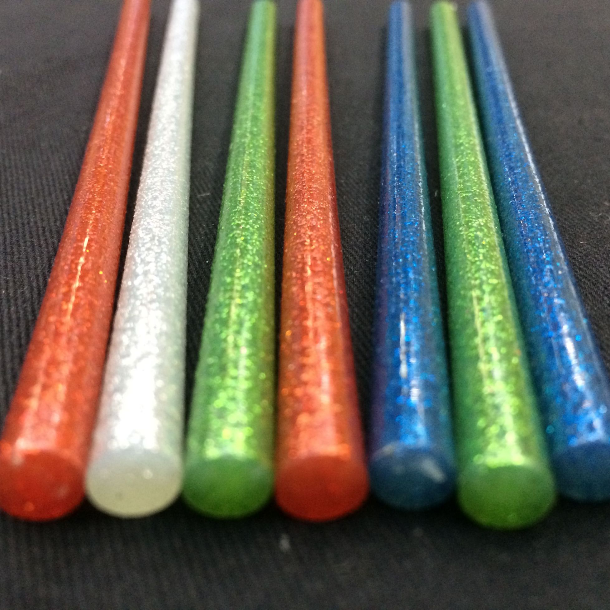 6 pieces of colored powder glue sticks, 11*180