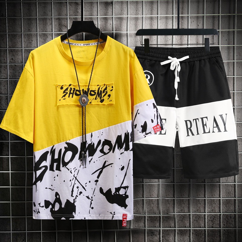 This is a highly anticipated men's casual and business short-sleeved T-shirt for summer 2020. It's a trendy set that pairs well with a men's casual suit and a trendy brand's ins T-shirt details Picture