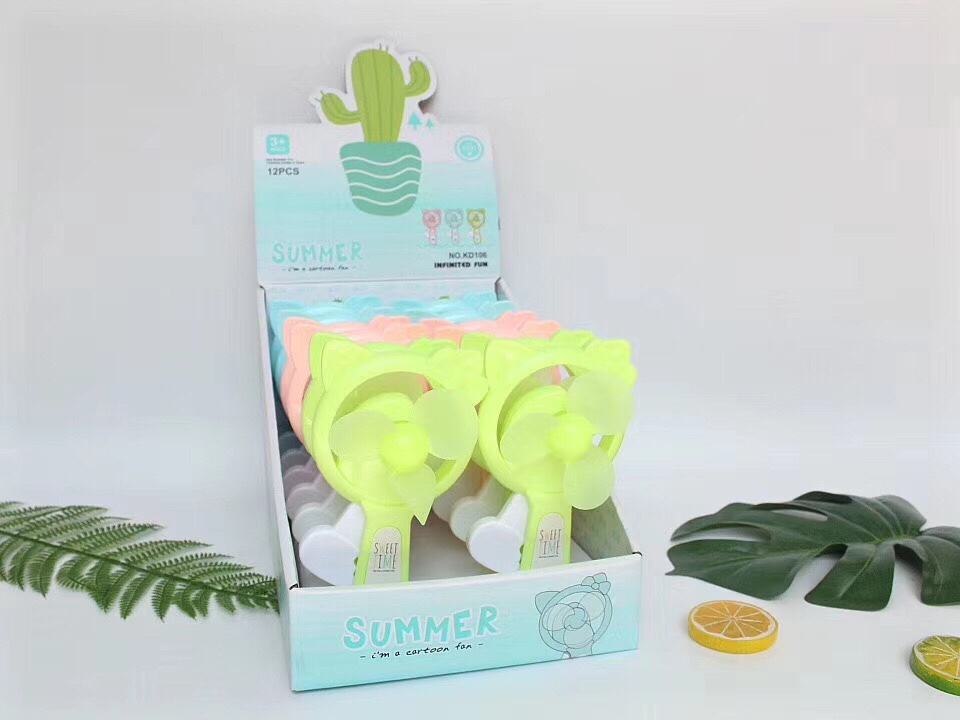 Mini kitten hand-pressing fan, children's toy hand-pressing small fan details Picture