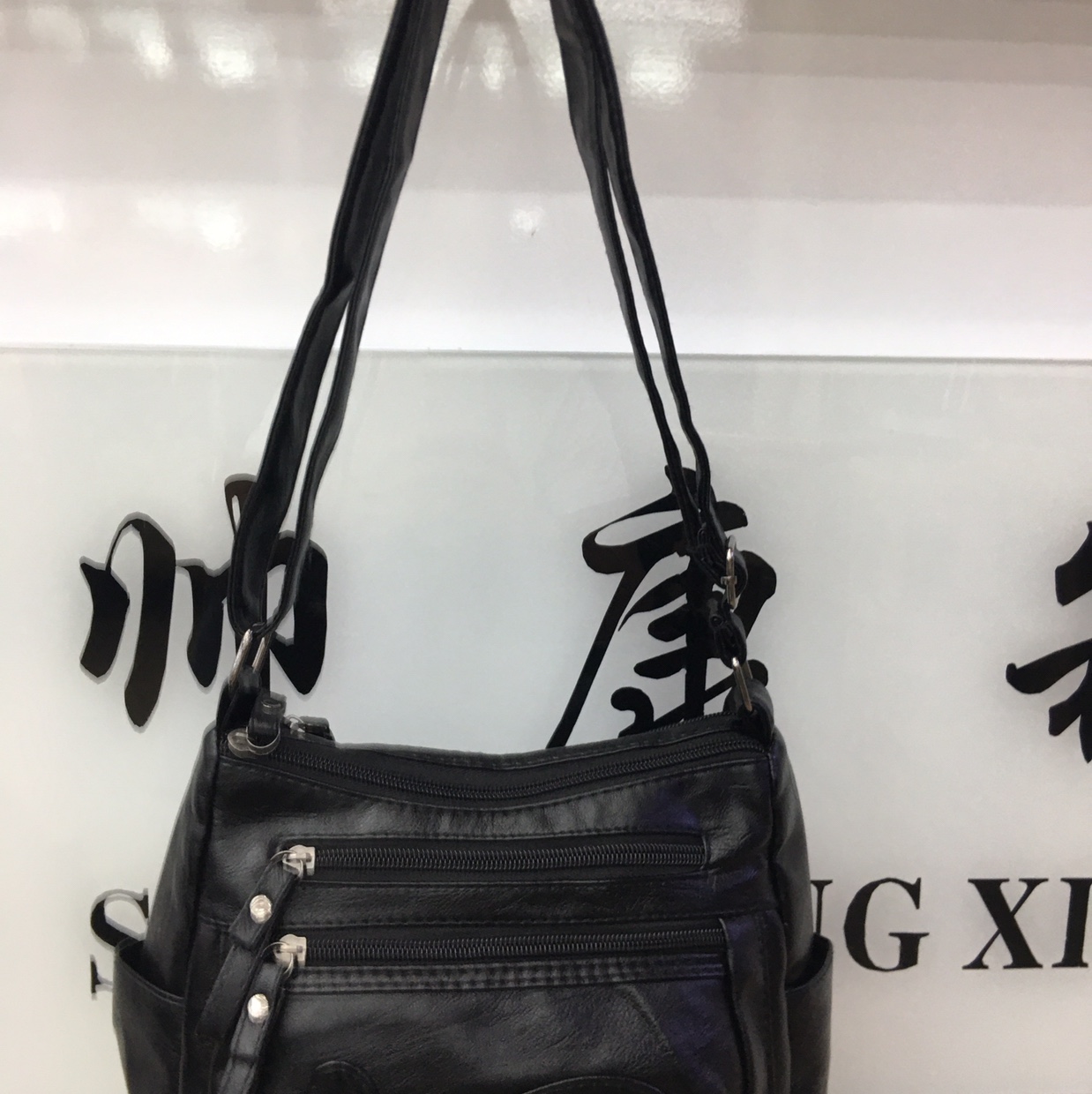 Monochrome explosive version of cross-body bag for women 2-10 thumbnail
