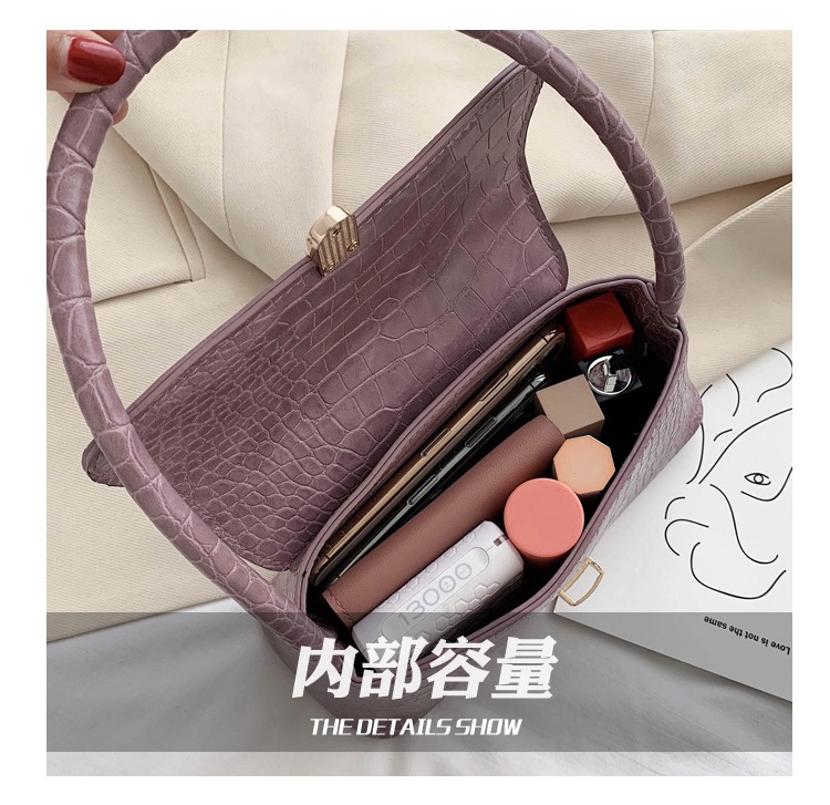 Domestic sales and export, custom-made summer popular small bags for women, 2020 new trendy and fashionable crocodile pattern small square bag, Korean style, versatile and high-quality underarm bag Application Scenario